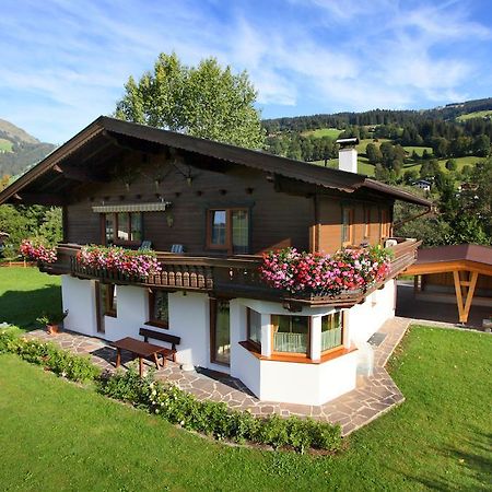 Haus Hirzinger Apartment Brixen im Thale Bagian luar foto